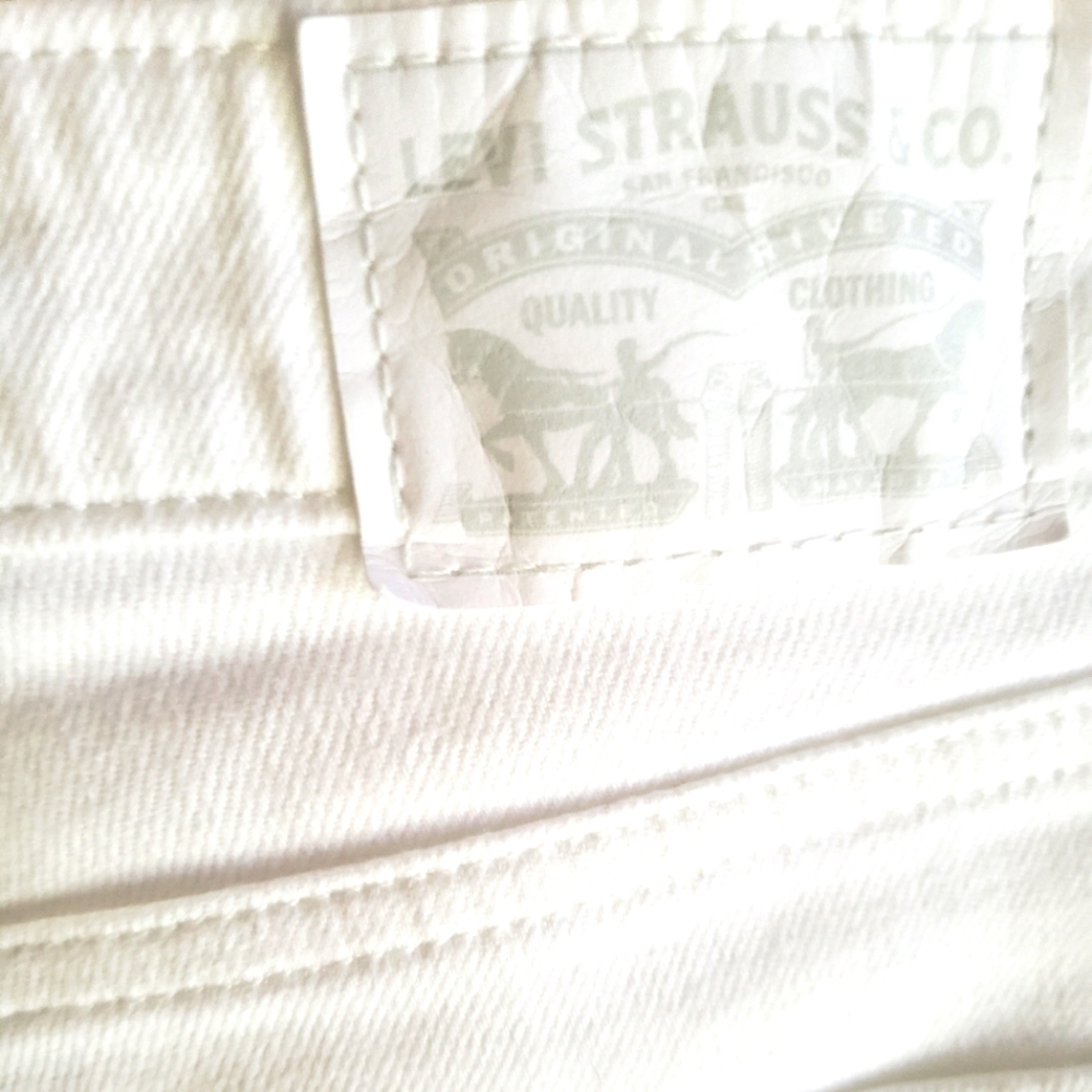 Levi 721 High Waisted Jeans
